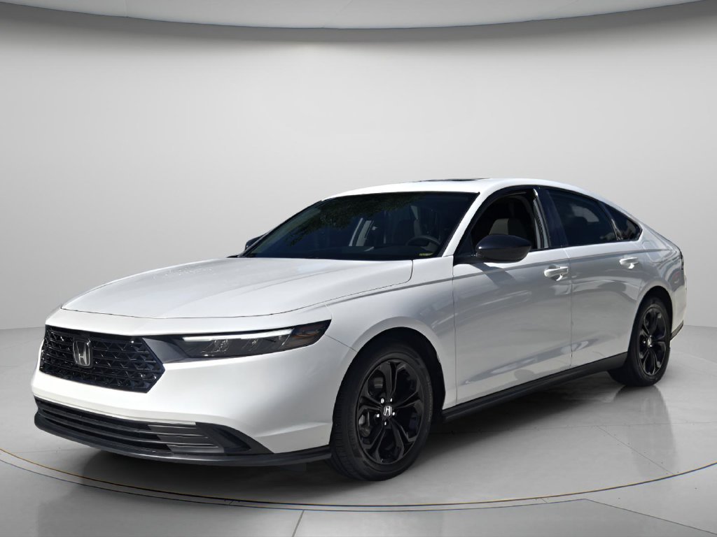 Certified 2025 Honda Accord SE image 9