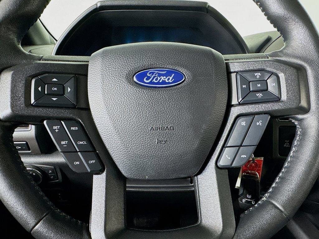 Used 2020 Ford F150 XLT w/ Equipment Group 302A Luxury AWD/4WD image 43