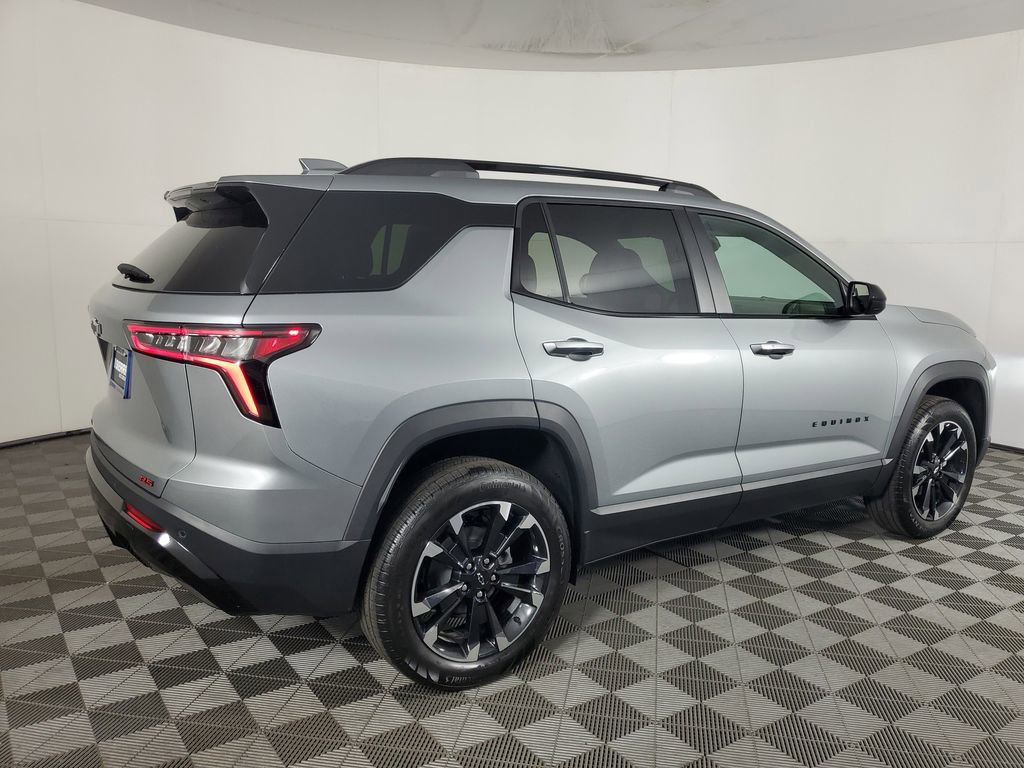 New 2026 Chevrolet Equinox RS FWD image 4