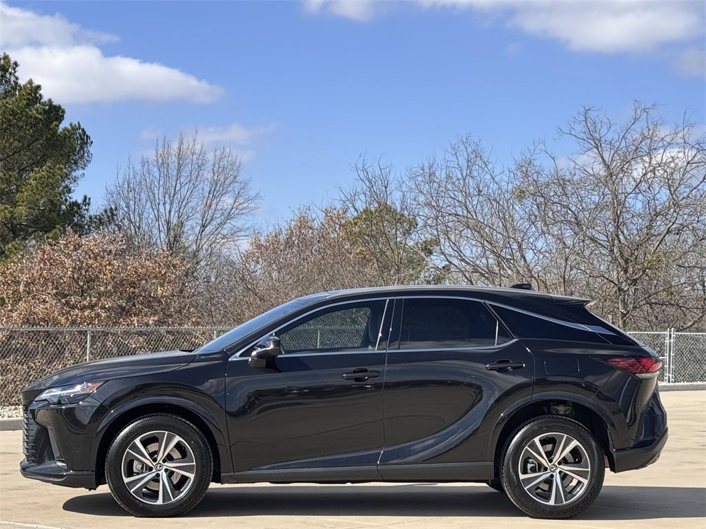 Used 2023 Lexus RX 350 Premium image 3