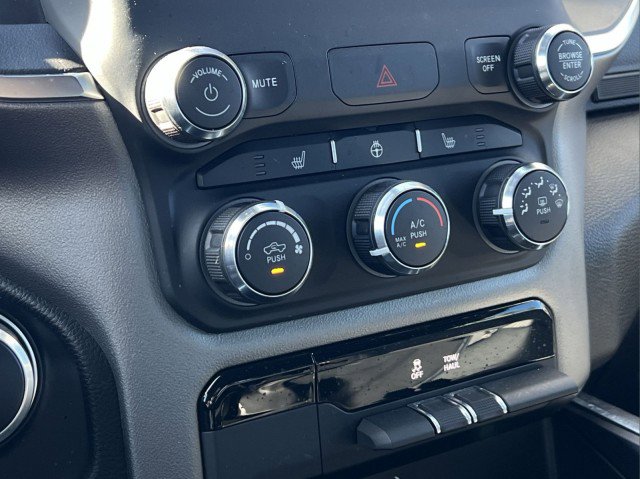 Used 2024 RAM 1500 Lone Star image 26