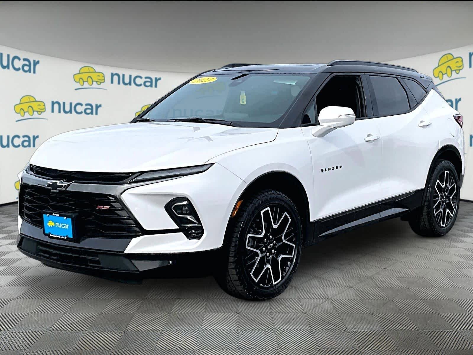 Used 2023 Chevrolet Blazer RS w/ Driver Confidence II Package AWD/4WD image 3
