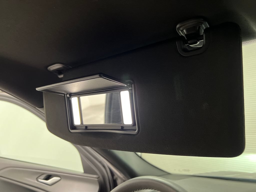 Used 2024 Jeep Grand Cherokee Altitude RWD image 69