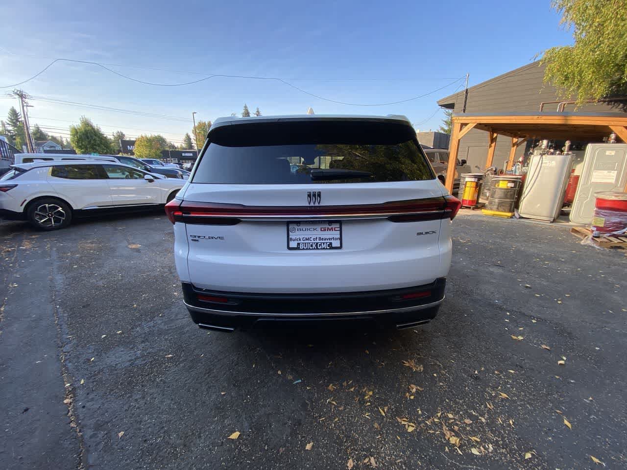 Used 2026 Buick Enclave Preferred AWD/4WD image 5