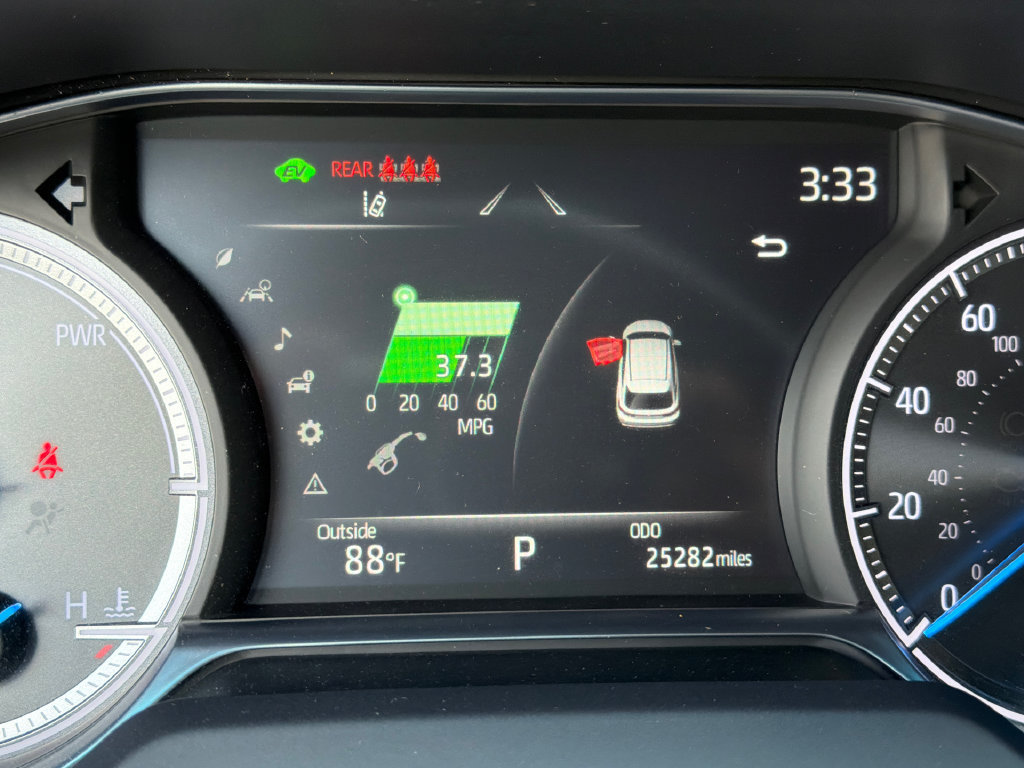 Used 2022 Toyota Venza XLE AWD/4WD image 23