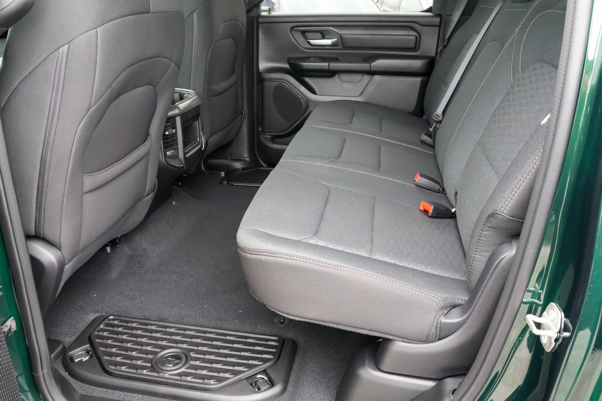 New 2026 RAM 1500 Express AWD/4WD image 14