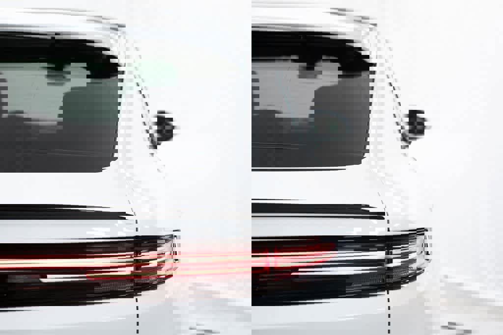 New 2026 Porsche Cayenne S image 39
