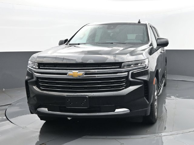 Used 2023 Chevrolet Suburban LT AWD/4WD image 24