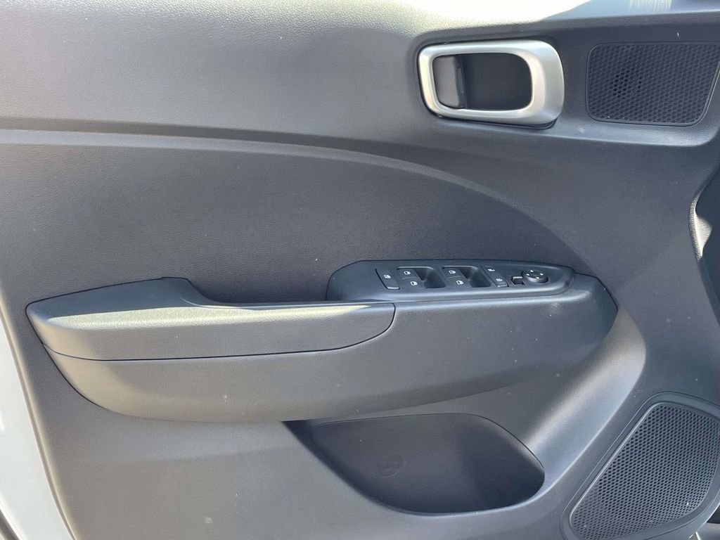 New 2026 Hyundai Venue SEL image 13