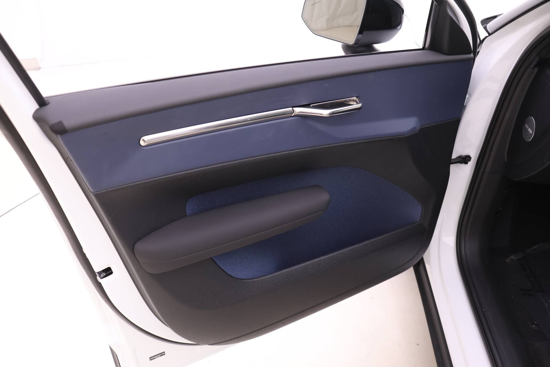 New 2026 Volvo EX30 Plus image 11