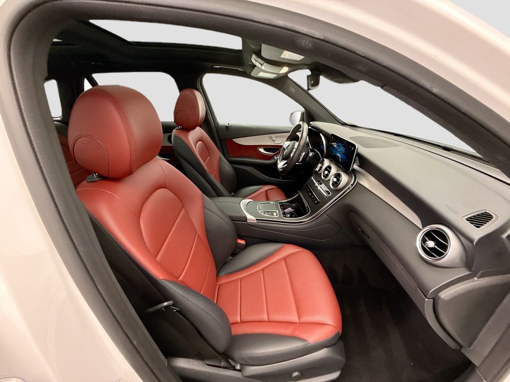 Certified 2022 Mercedes-Benz GLC 300 GLC 300 image 18