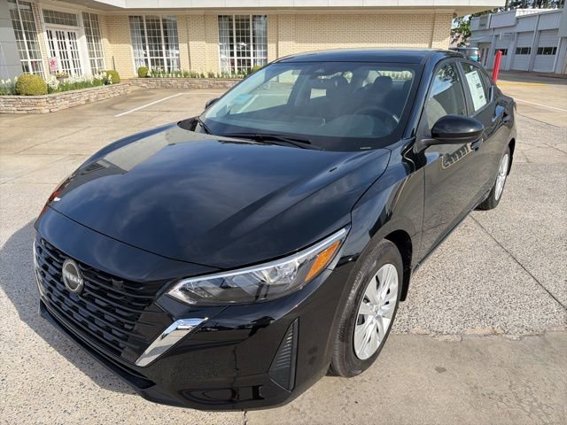 Certified 2025 Nissan Sentra S FWD image 2