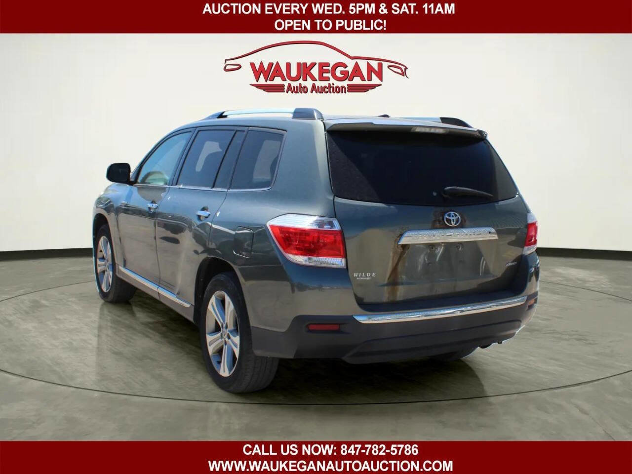 Used 2011 Toyota Highlander Limited w/ Tow Pkg AWD/4WD image 6