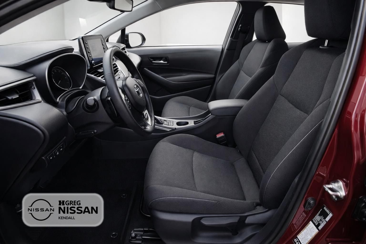 Used 2019 Toyota C-HR LE FWD image 7