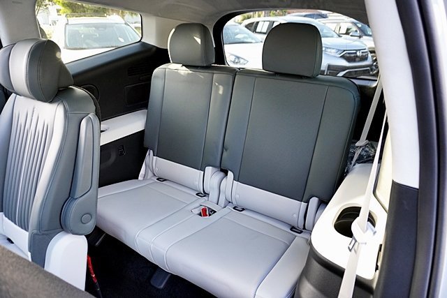 New 2026 Hyundai Ioniq 9 Calligraphy image 27