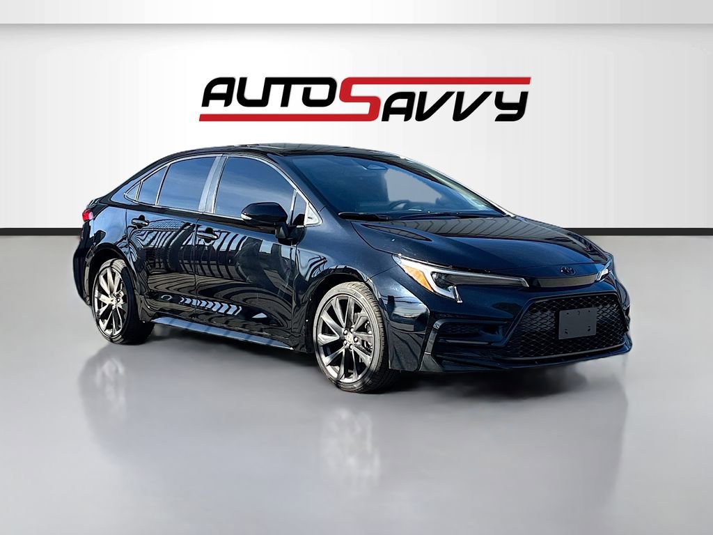 Used 2023 Toyota Corolla SE w/ SE Premium Package image 1