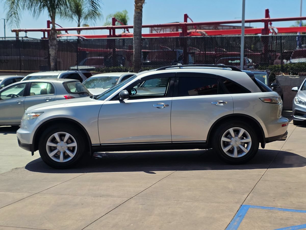 Used 2005 INFINITI FX35 2WD w/ (U01) Technology Pkg image 8