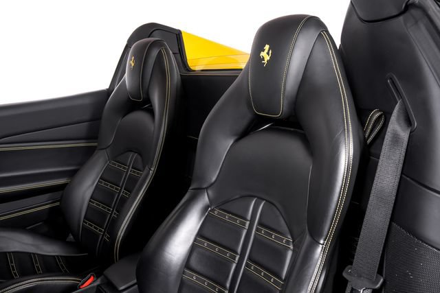 Used 2019 Ferrari 488 Spider RWD image 22