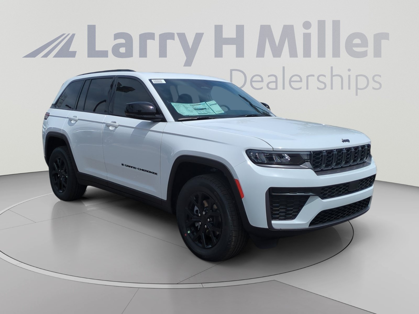 New 2026 Jeep Grand Cherokee Altitude AWD/4WD image 7