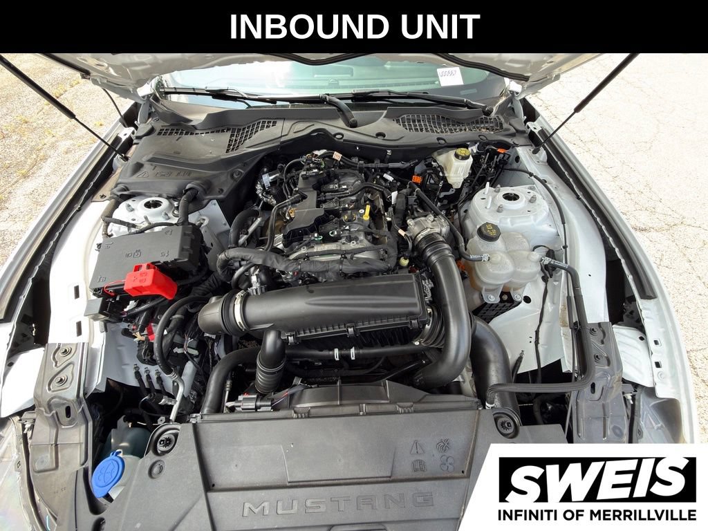 Used 2025 Ford Mustang Premium RWD image 29
