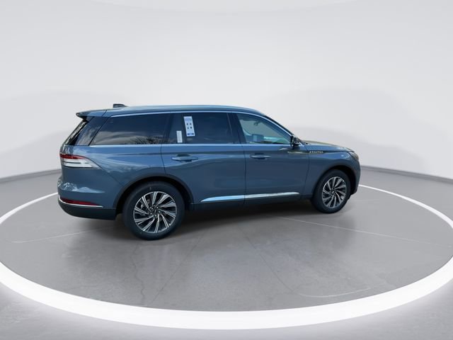 New 2026 Lincoln Aviator AWD image 8