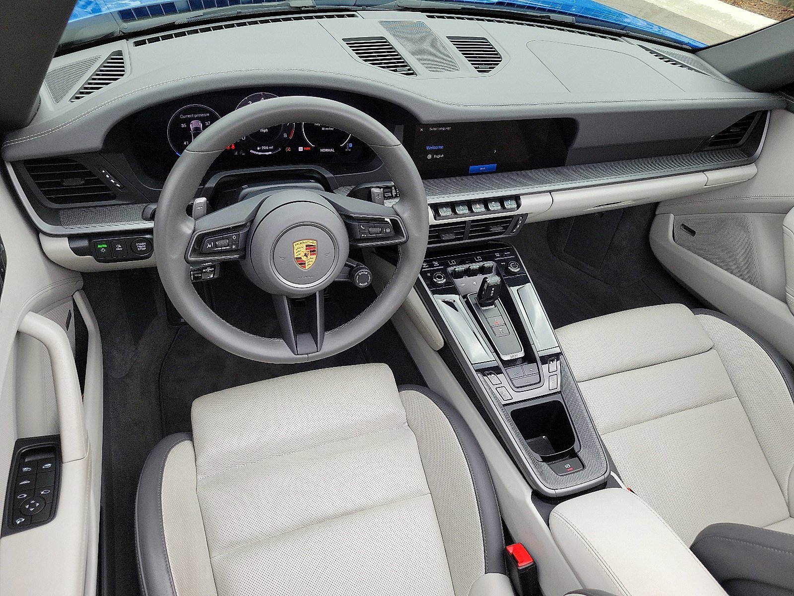 Certified 2025 Porsche 911 Carrera image 12