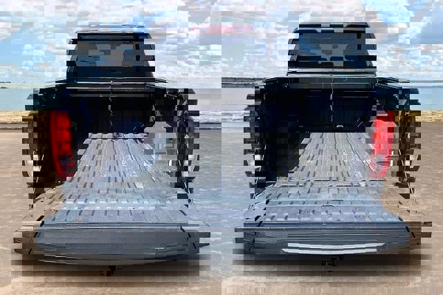 Used 2023 GMC Sierra 1500 Elevation AWD/4WD image 7