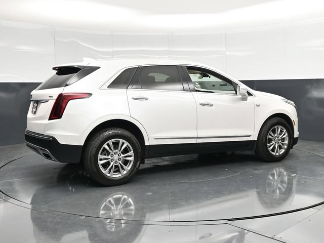 Used 2020 Cadillac XT5 Premium Luxury AWD/4WD image 2