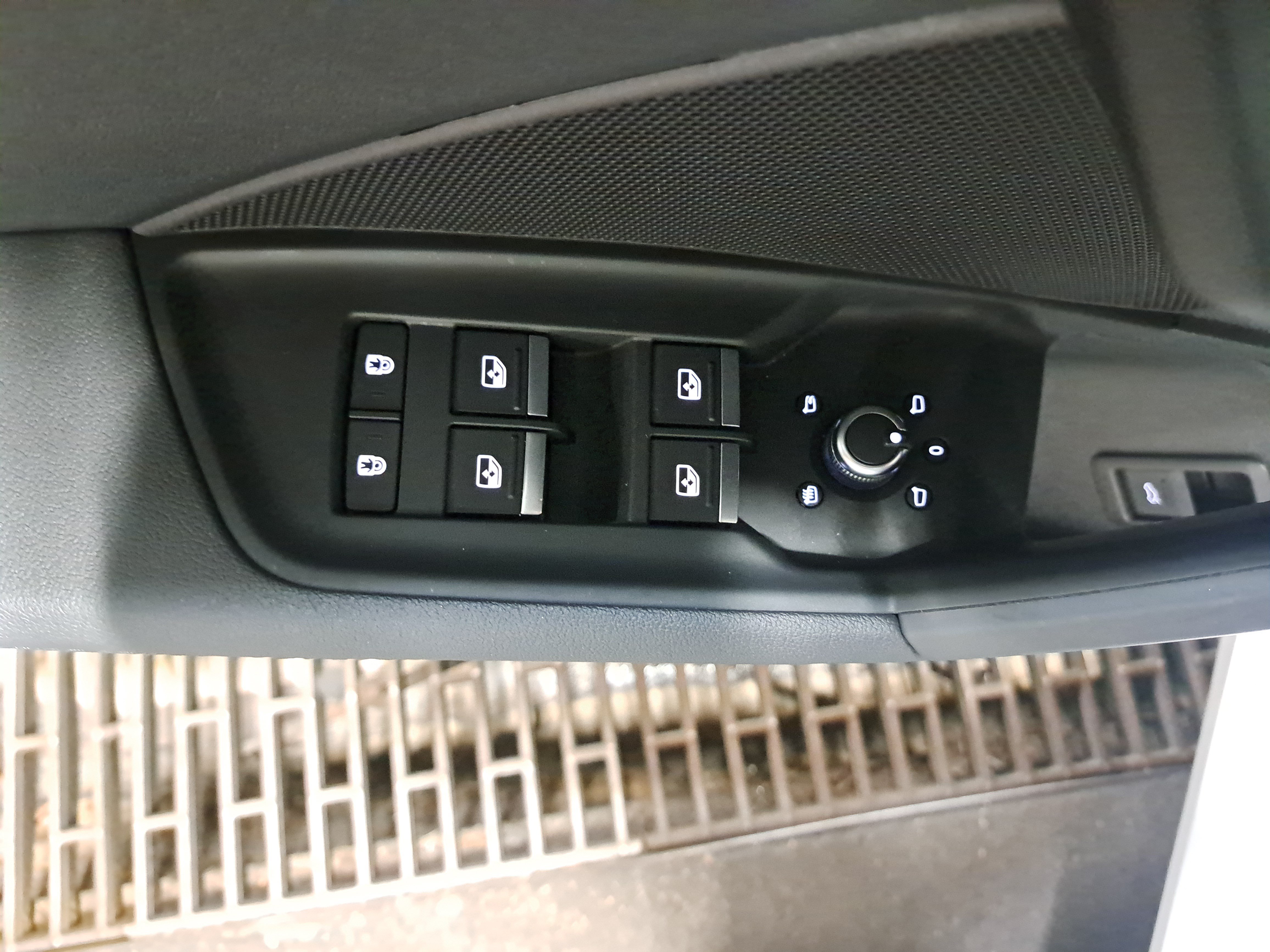 Used 2024 Audi A3 2.0T Premium AWD/4WD image 28