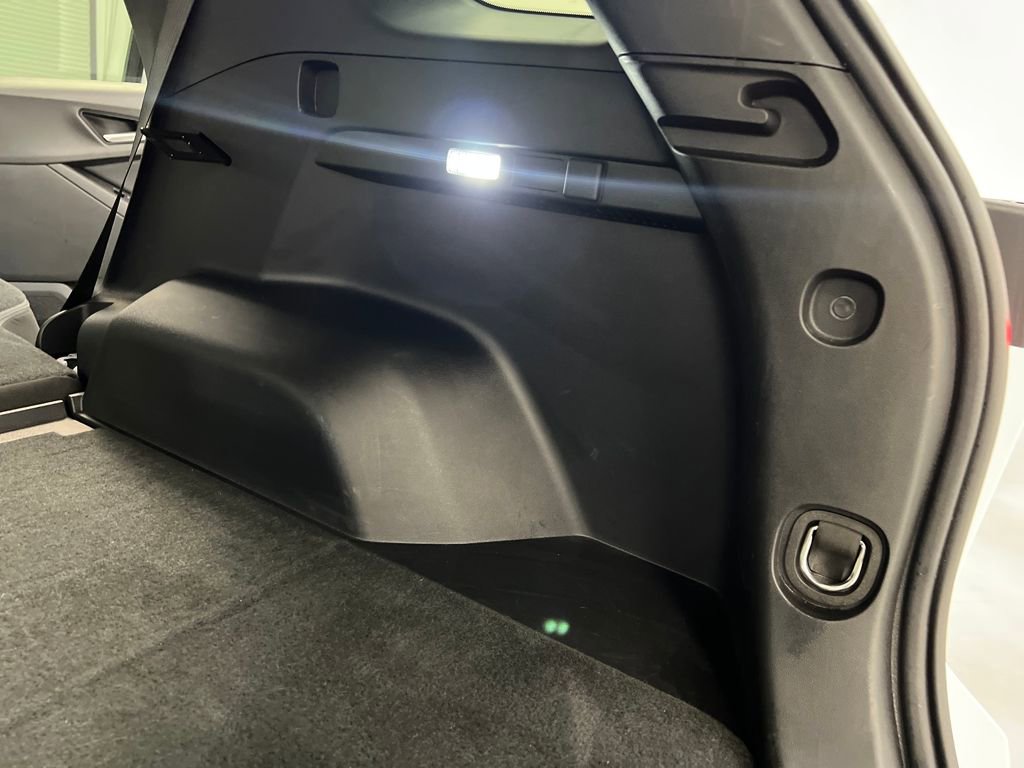 Used 2025 Chevrolet Equinox LT image 33