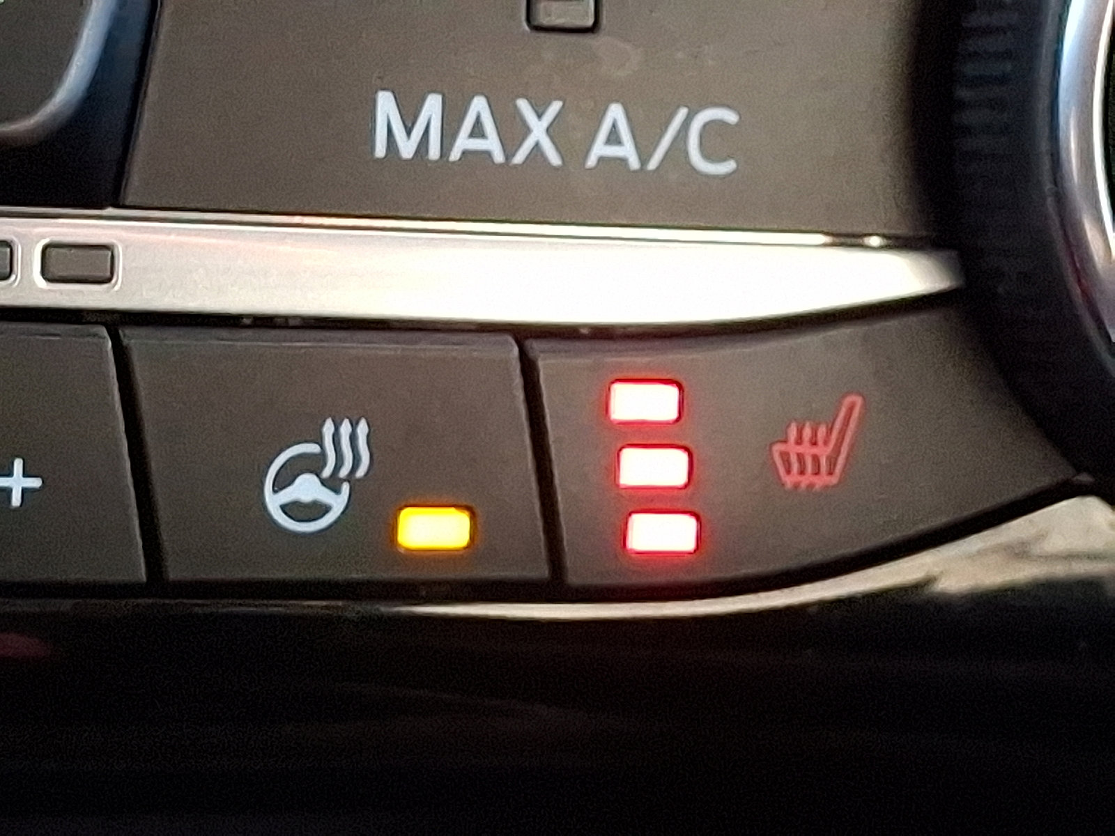 Certified 2022 Ford Escape SEL image 22