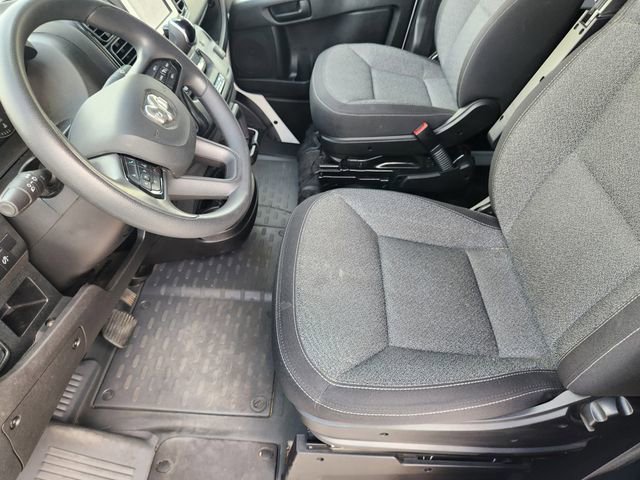 Used 2025 RAM ProMaster 2500 w/ Convenience Group image 14