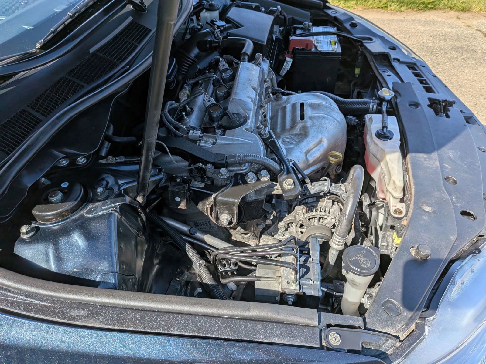 Used 2015 Toyota Camry SE FWD image 16