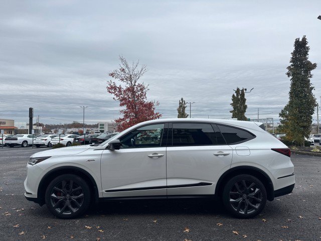 Used 2023 Acura MDX A-Spec image 16