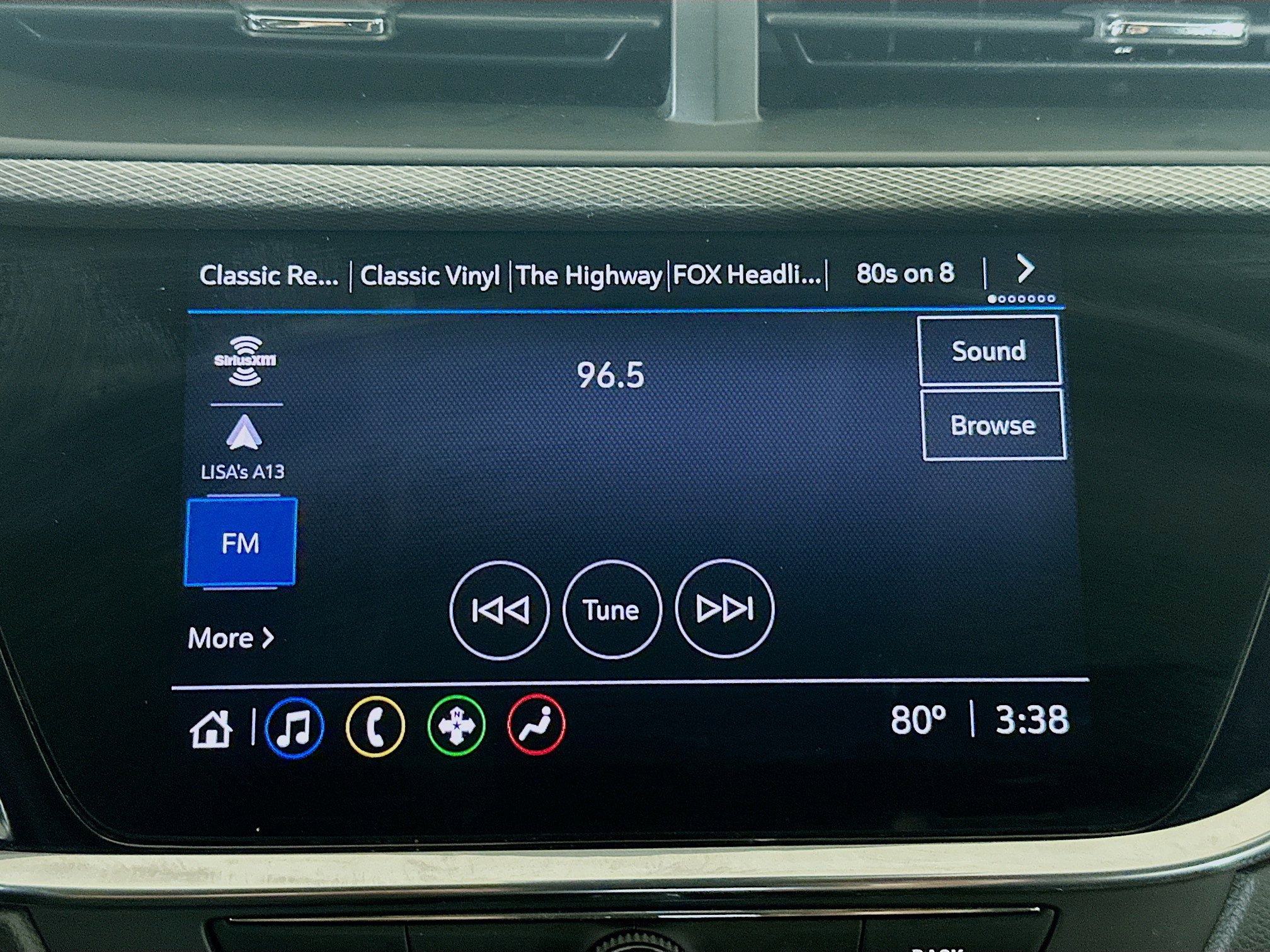 Used 2023 Buick Encore GX Select FWD image 19