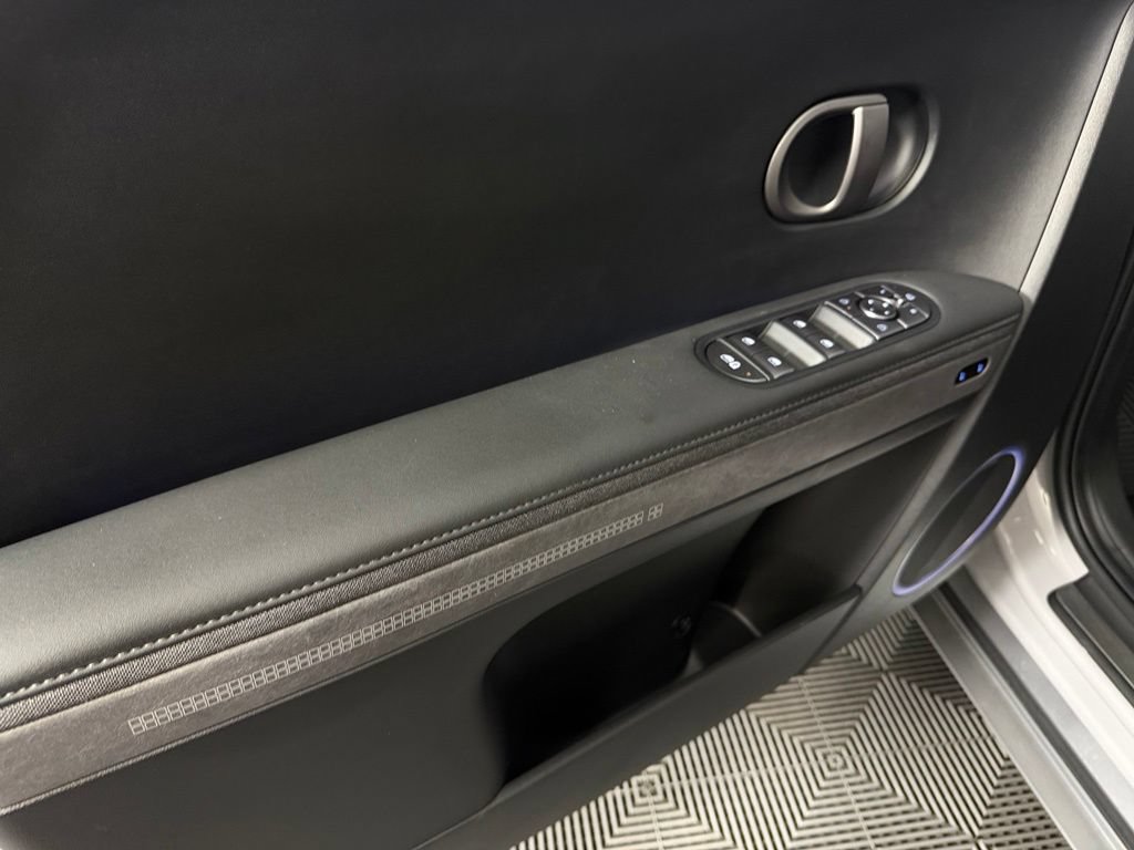 Used 2025 Hyundai Ioniq 5 Limited RWD image 27