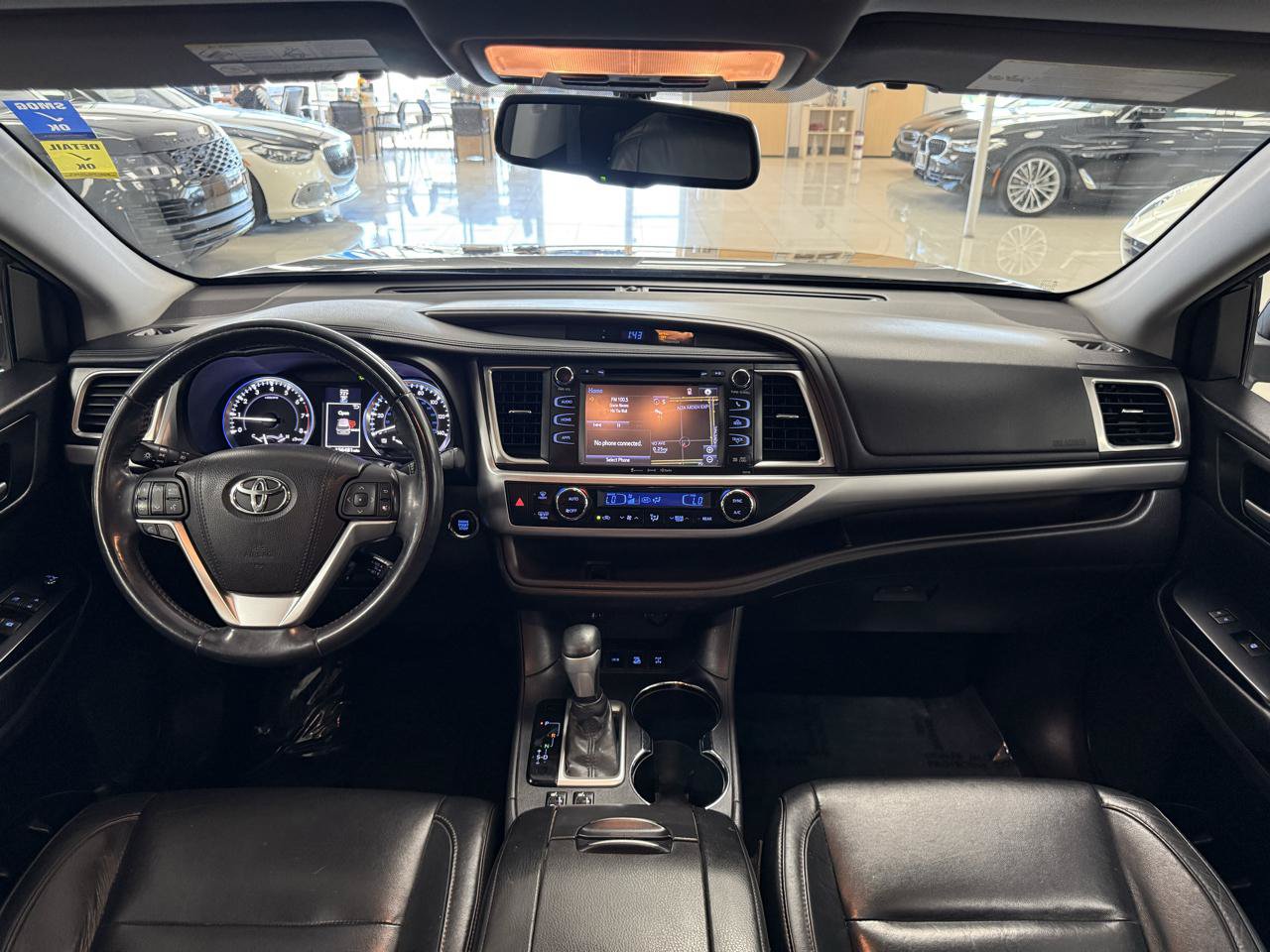 Used 2016 Toyota Highlander XLE AWD/4WD image 13