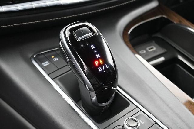 Used 2024 Cadillac Escalade Sport Platinum w/ LPO, Floor Liner Package AWD/4WD image 25