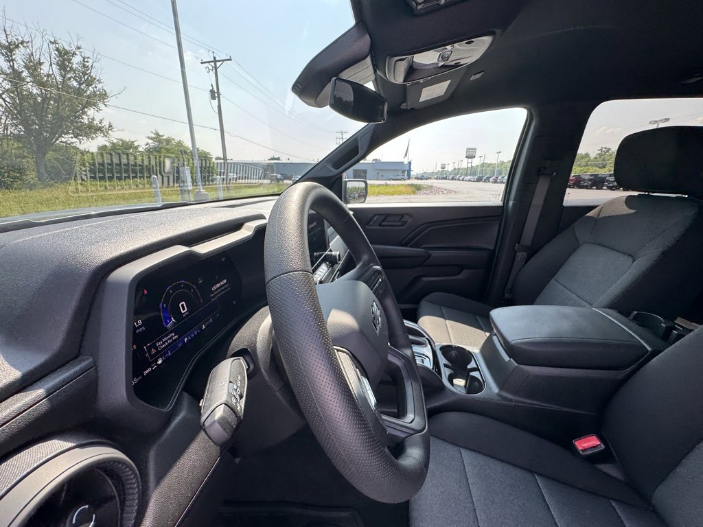 Used 2025 Chevrolet Colorado Trail Boss image 22