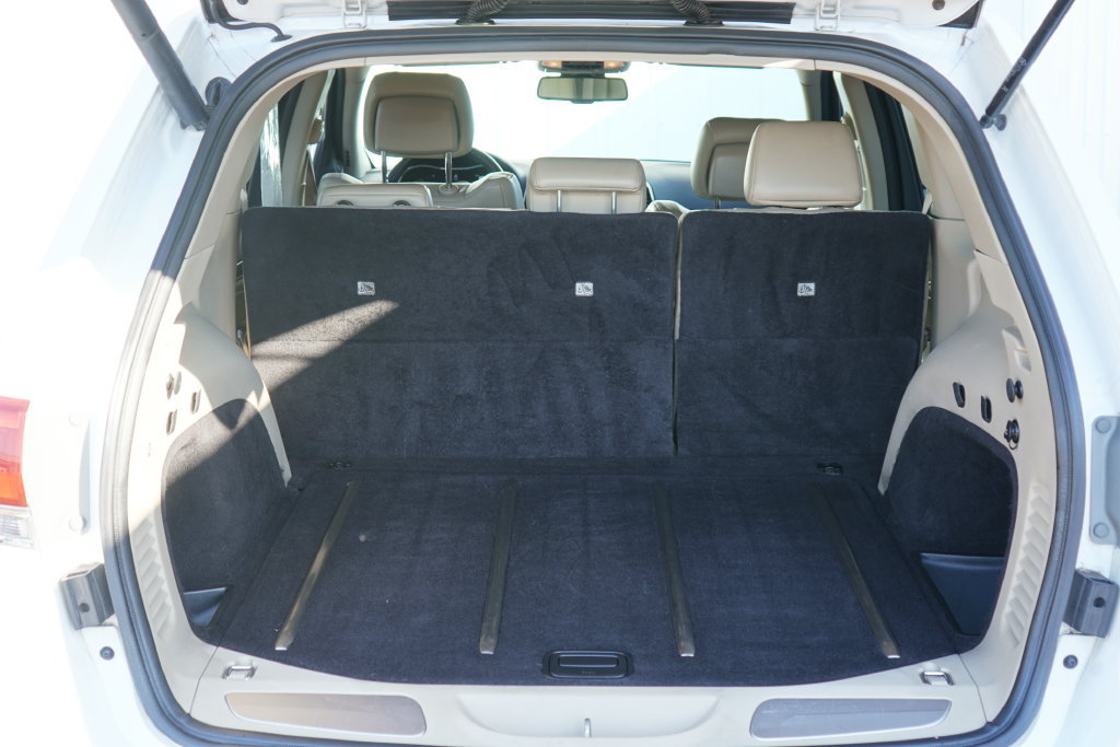 Used 2015 Jeep Grand Cherokee Limited AWD/4WD image 9