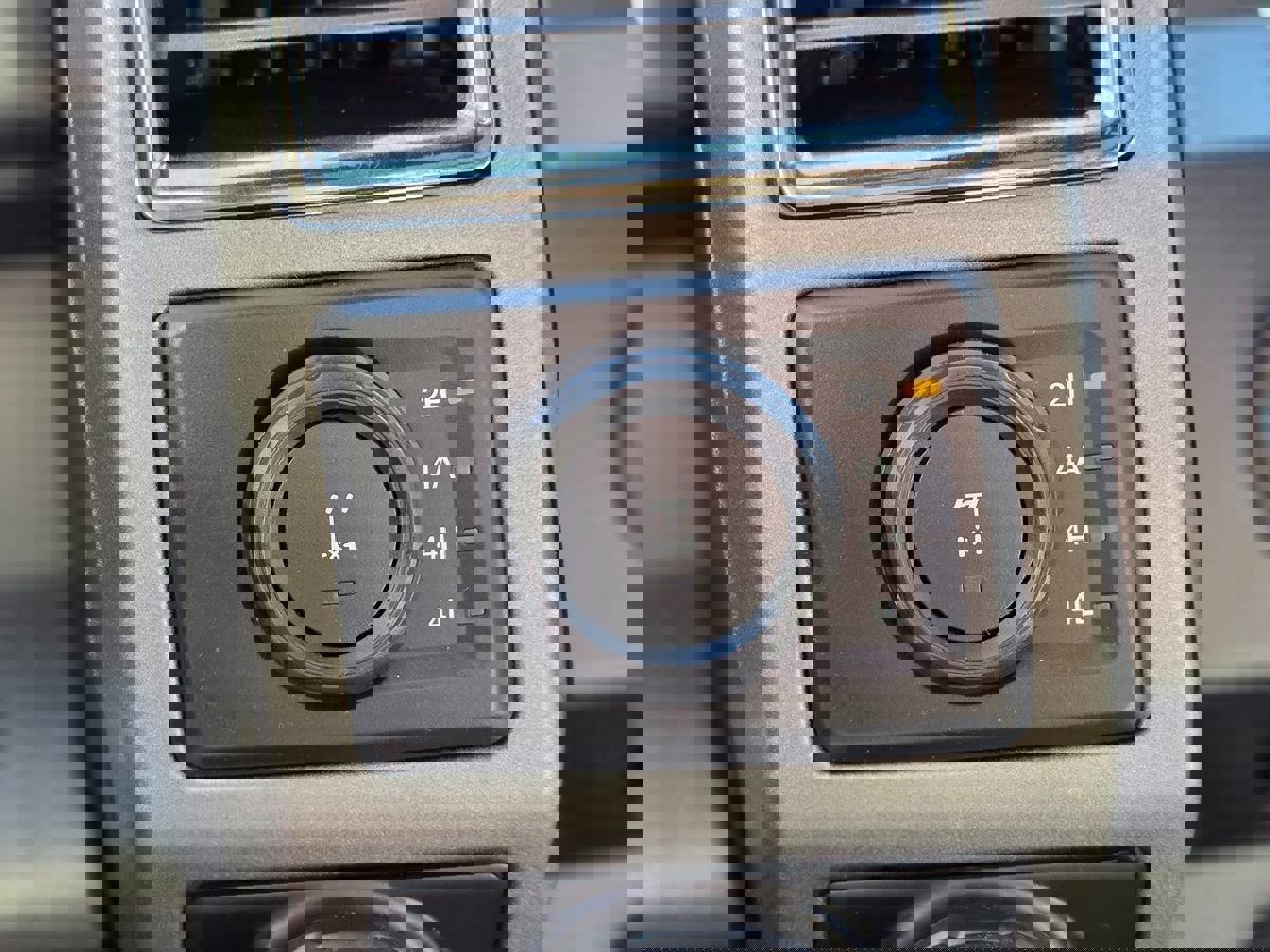 Used 2017 Ford F150 Raptor w/ Equipment Group 802A Luxury image 33