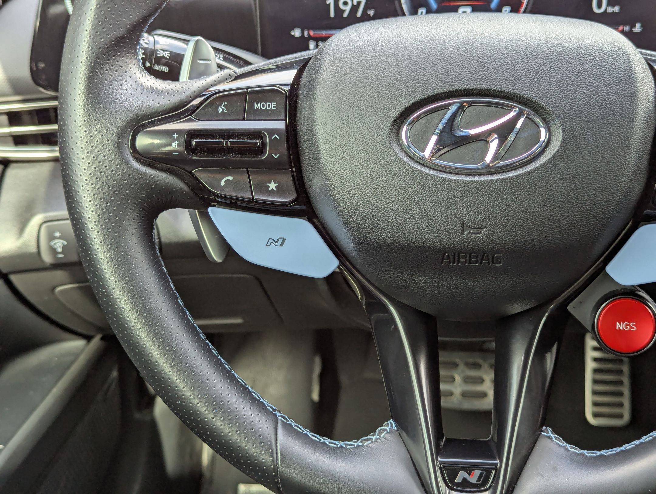 Used 2022 Hyundai Elantra N image 21