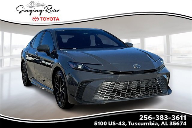 Used 2025 Toyota Camry XLE