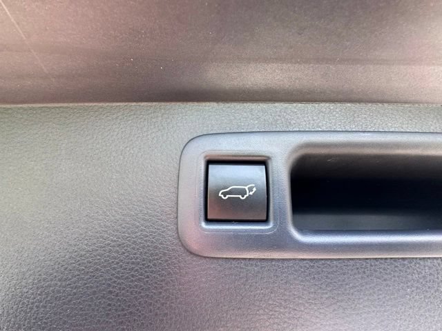 Certified 2025 Toyota Highlander XLE AWD/4WD image 11