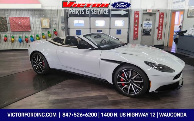Used 2019 Aston Martin DB11 Volante image 22