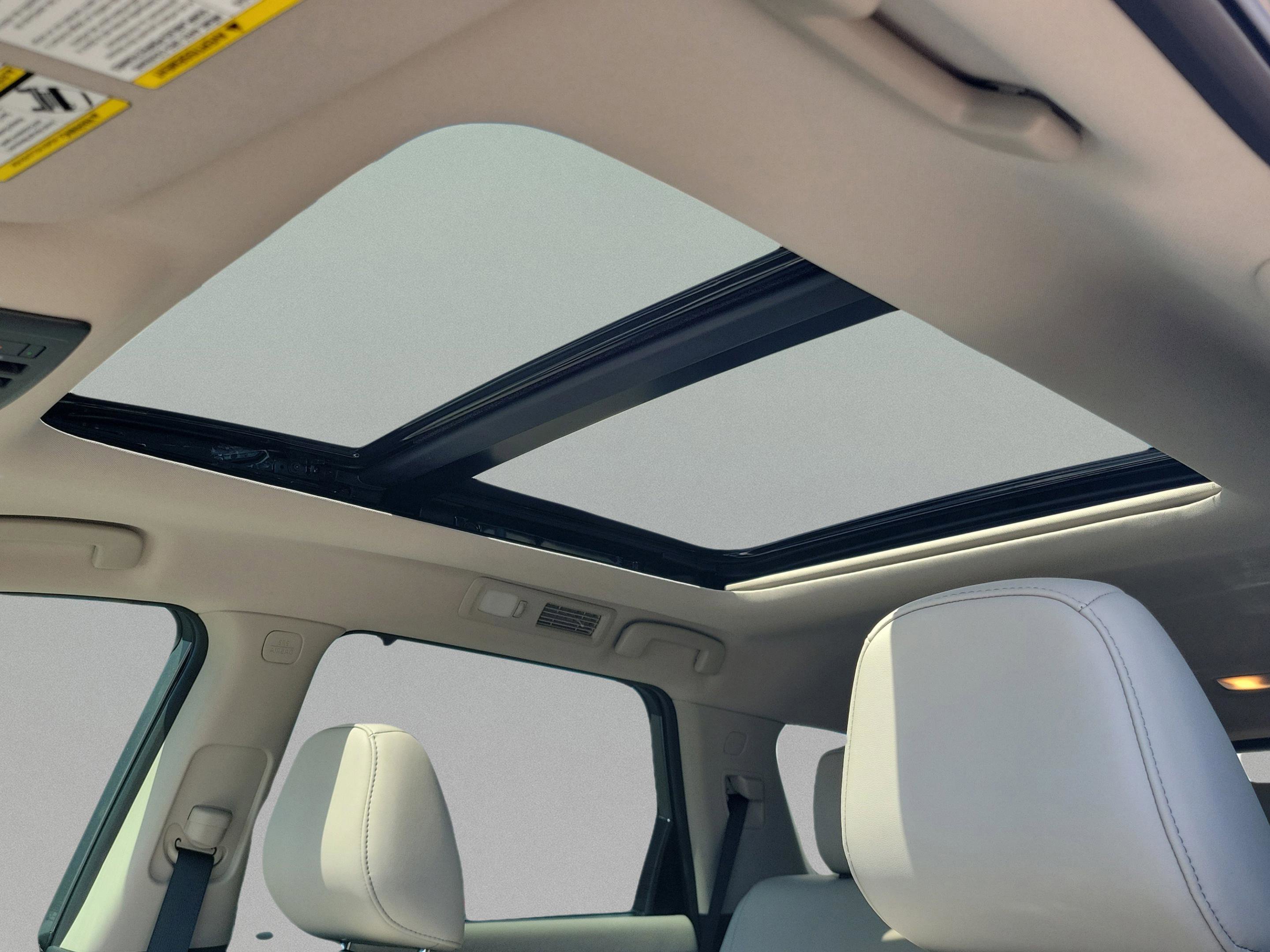 New 2026 Nissan Pathfinder SL image 38