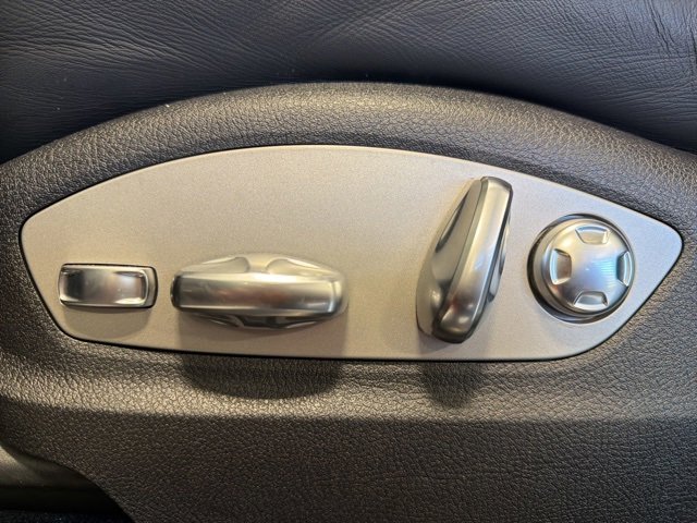 Used 2020 Porsche Macan image 19