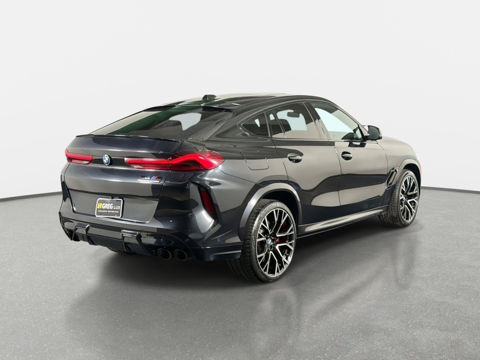 Used 2025 BMW X6 M Competition image 3