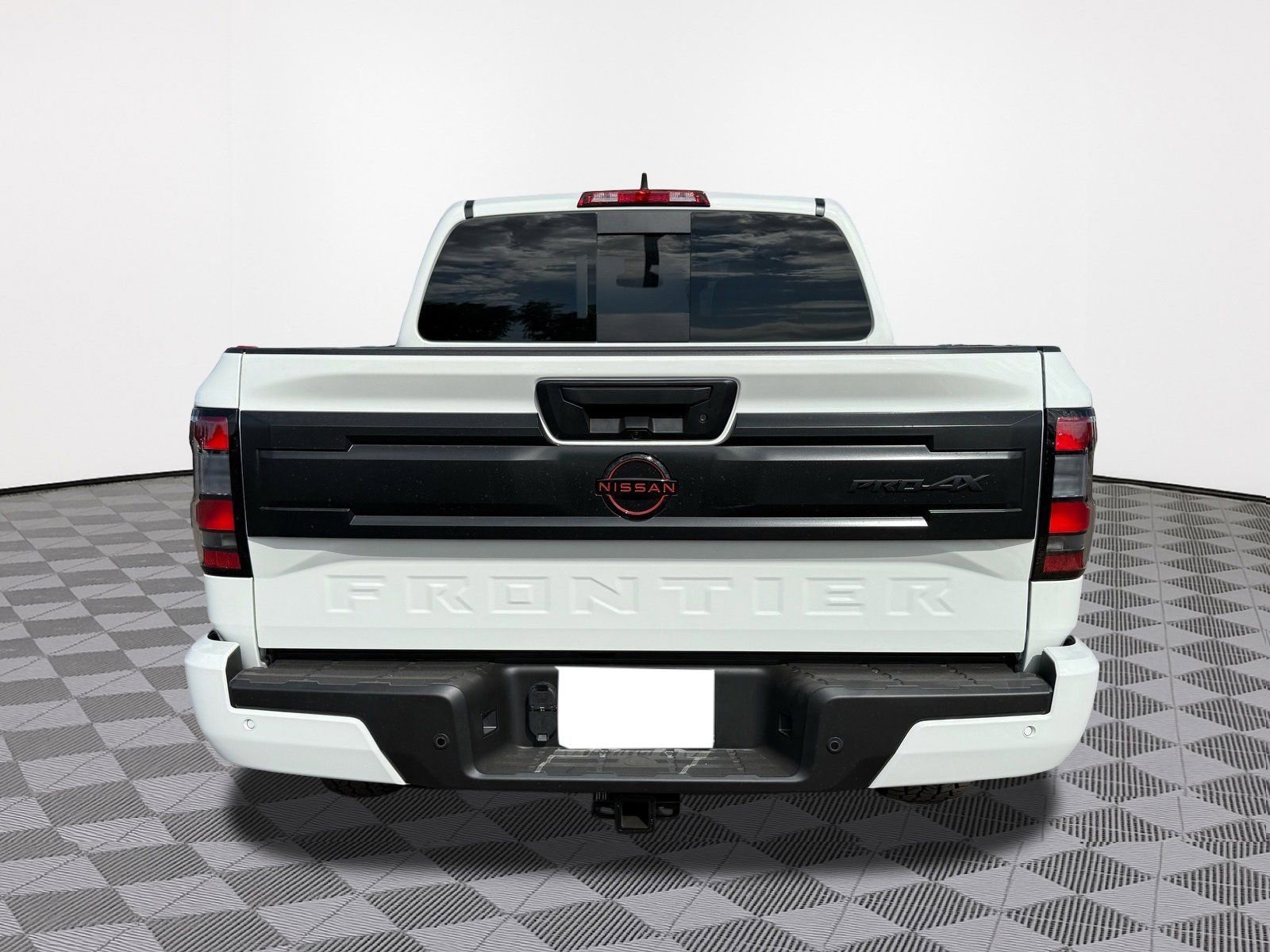 New 2026 Nissan Frontier PRO-4X w/ Pro-4x Convenience Package AWD/4WD image 4