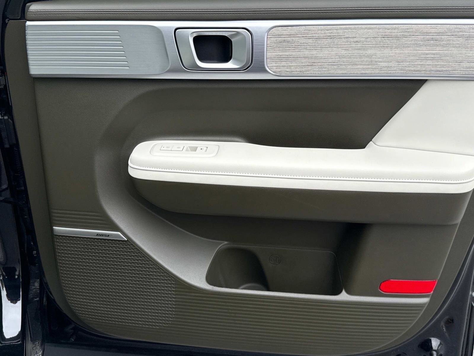 Used 2025 Hyundai Santa Fe Calligraphy image 18